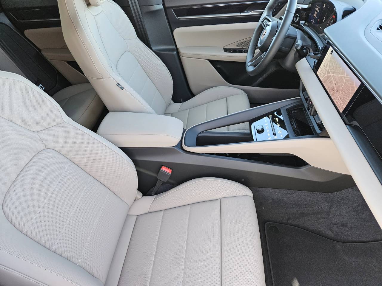 2025 Porsche Macan Electric Macan Electric