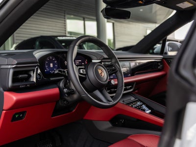 2026 Porsche Macan Electric