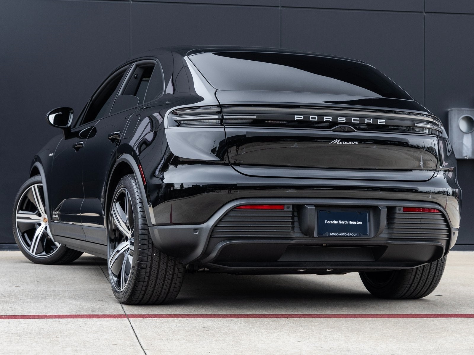 2025 Porsche Macan Electric Macan Electric