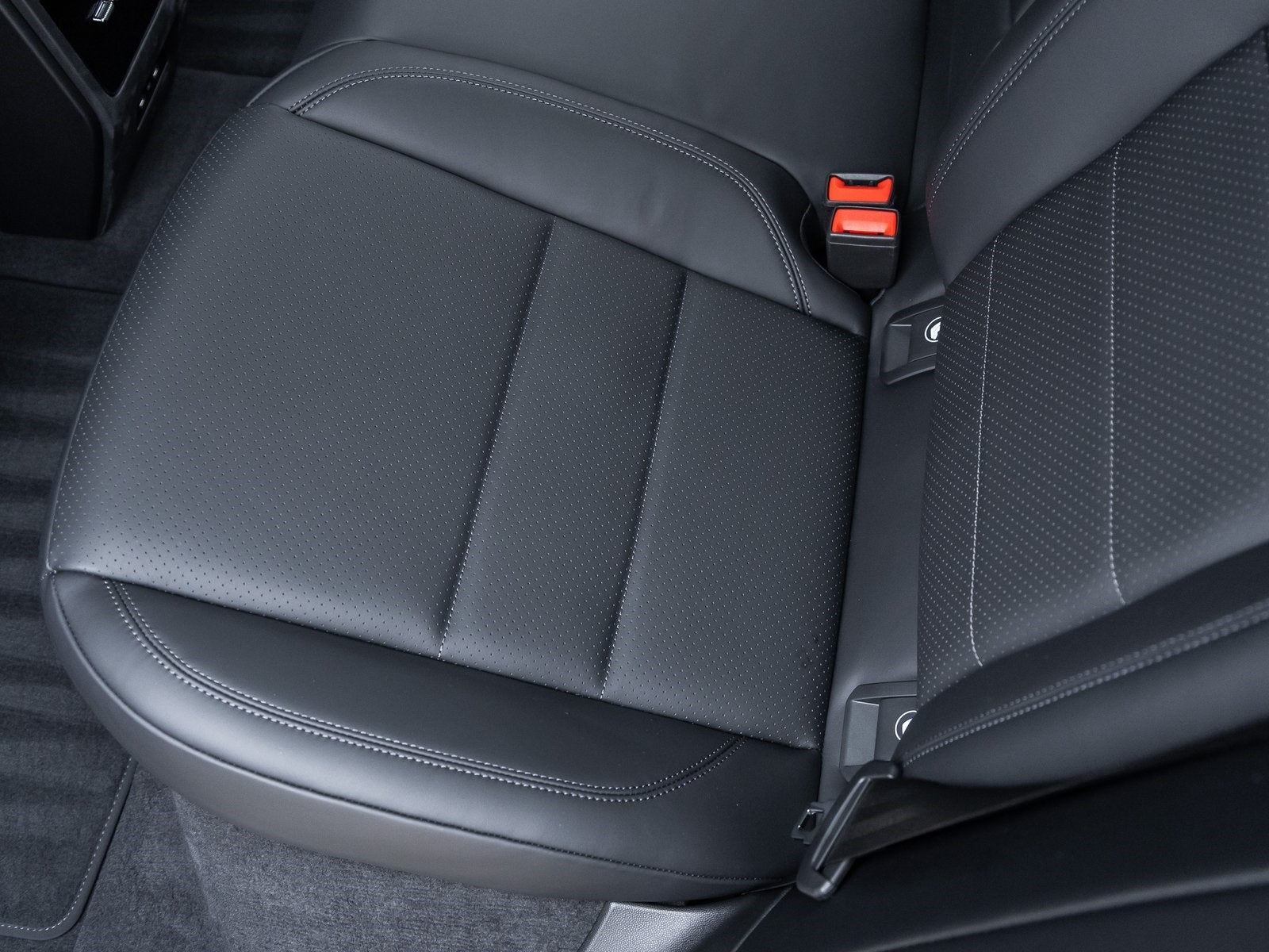 2025 Porsche Macan Electric Macan Electric