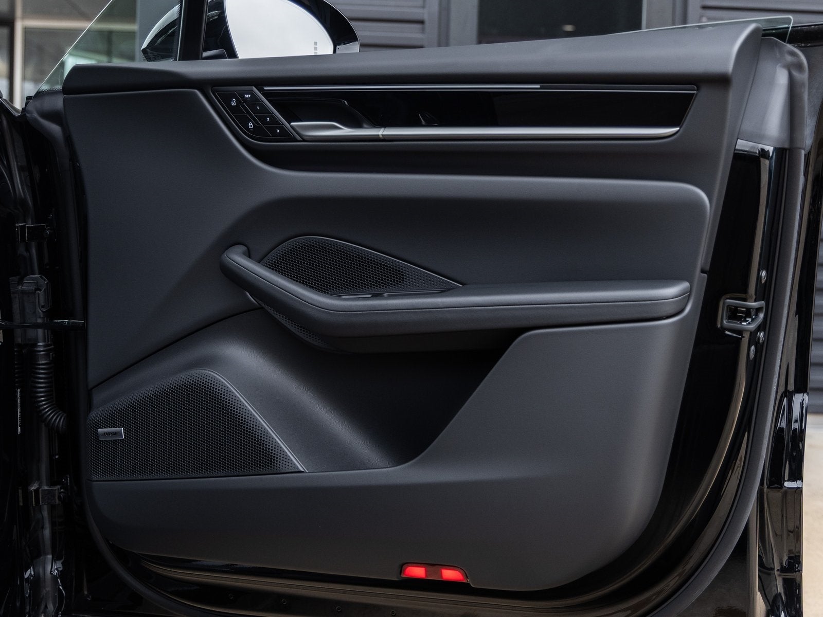 2025 Porsche Macan Electric Macan Electric