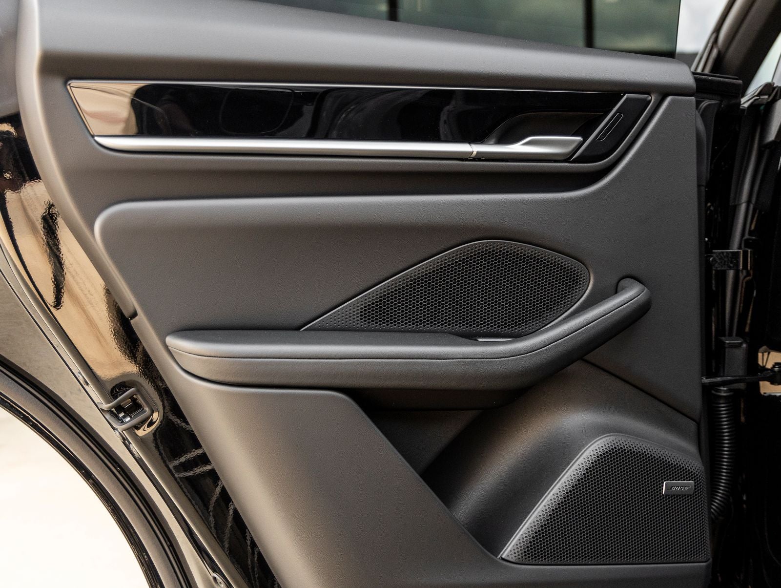 2025 Porsche Macan Electric Macan Electric