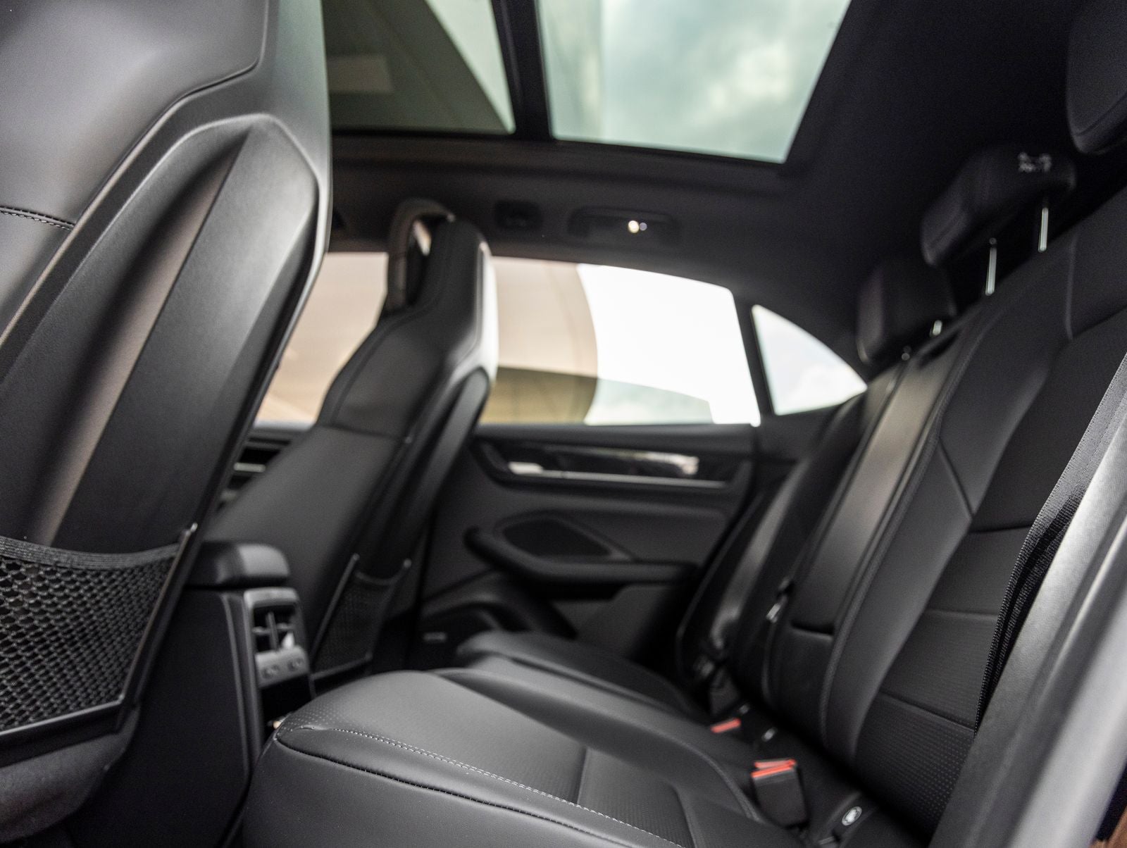 2025 Porsche Macan Electric Macan Electric