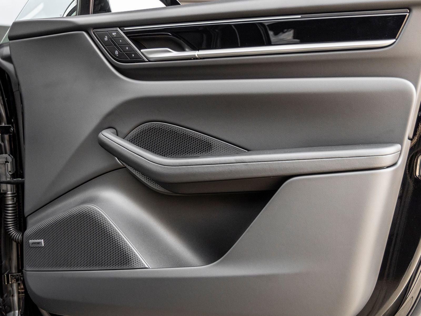 2025 Porsche Macan Electric Macan Electric