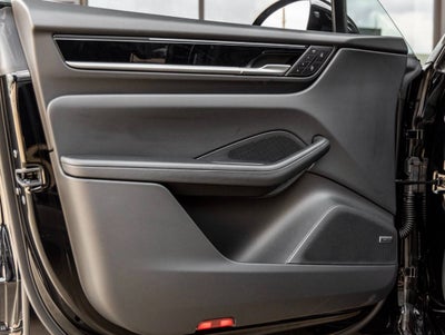 2025 Porsche Macan Electric Macan Electric