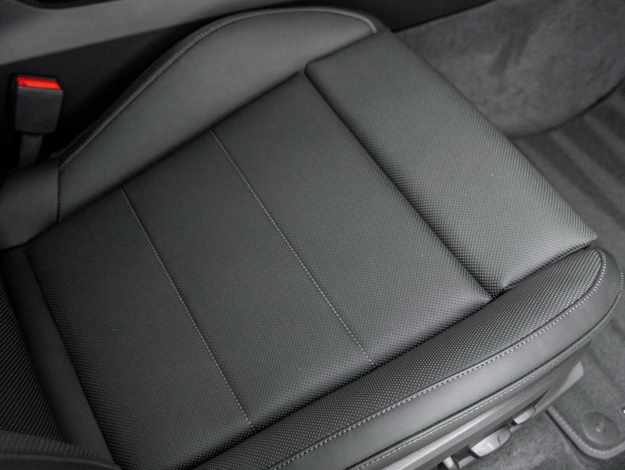 2025 Porsche Macan Electric Macan Electric