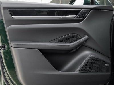 2025 Porsche Macan Electric Macan Electric