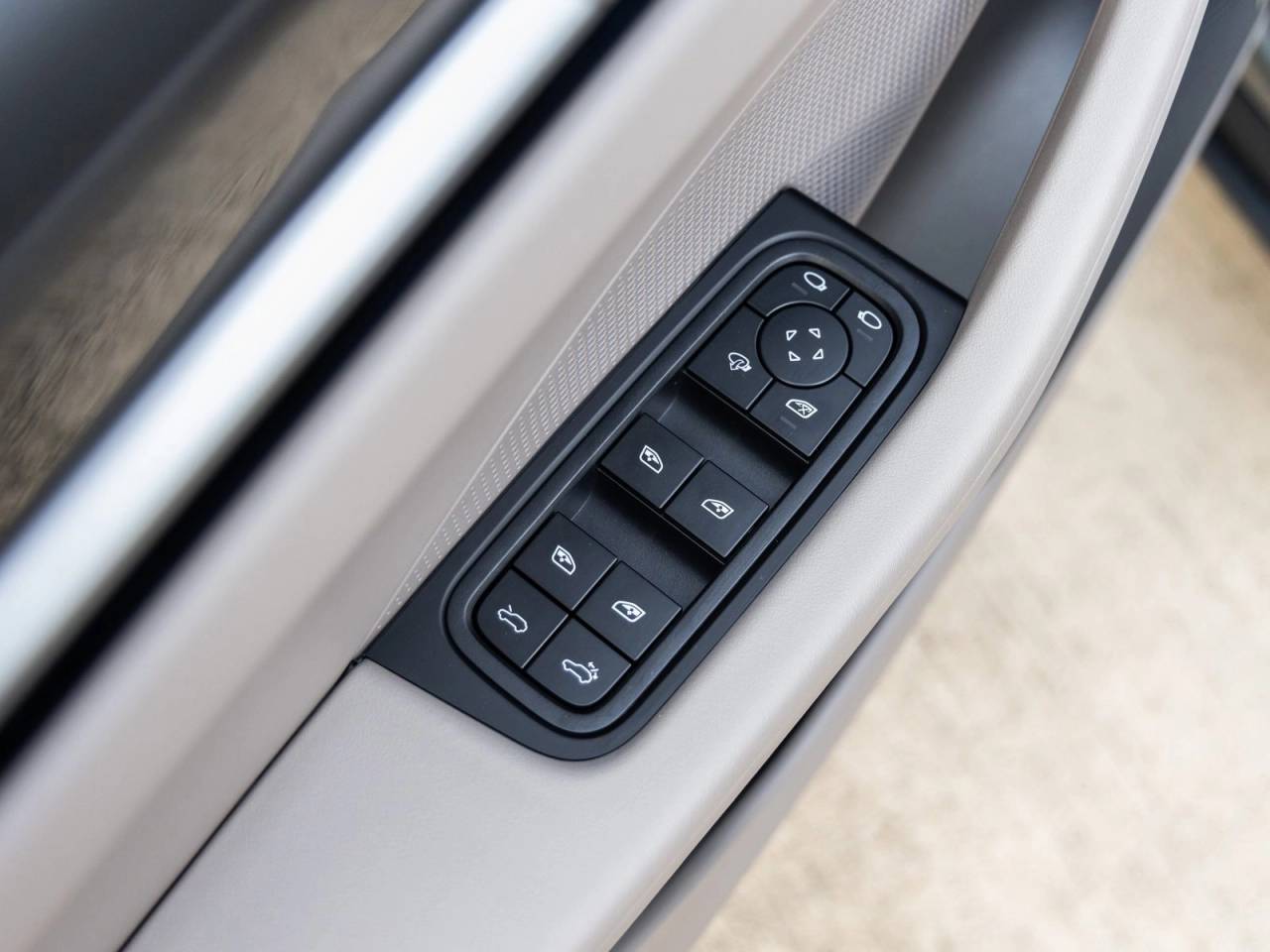 2025 Porsche Macan Electric Macan Electric