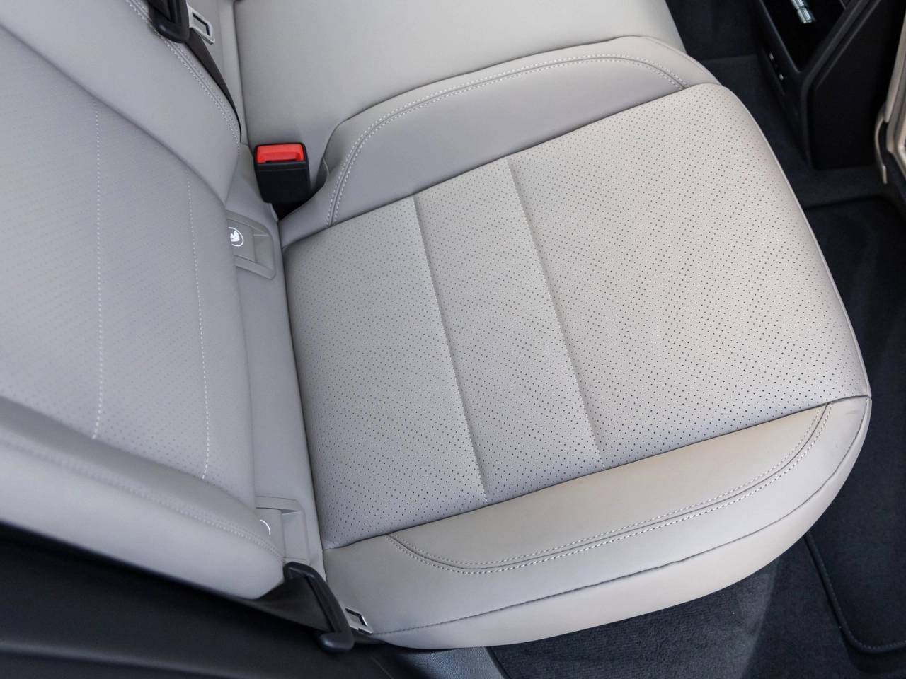 2025 Porsche Macan Electric Macan Electric