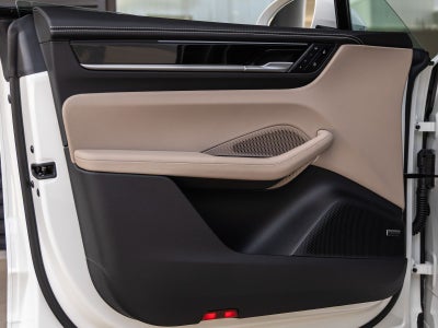 2026 Porsche Macan Macan Electric