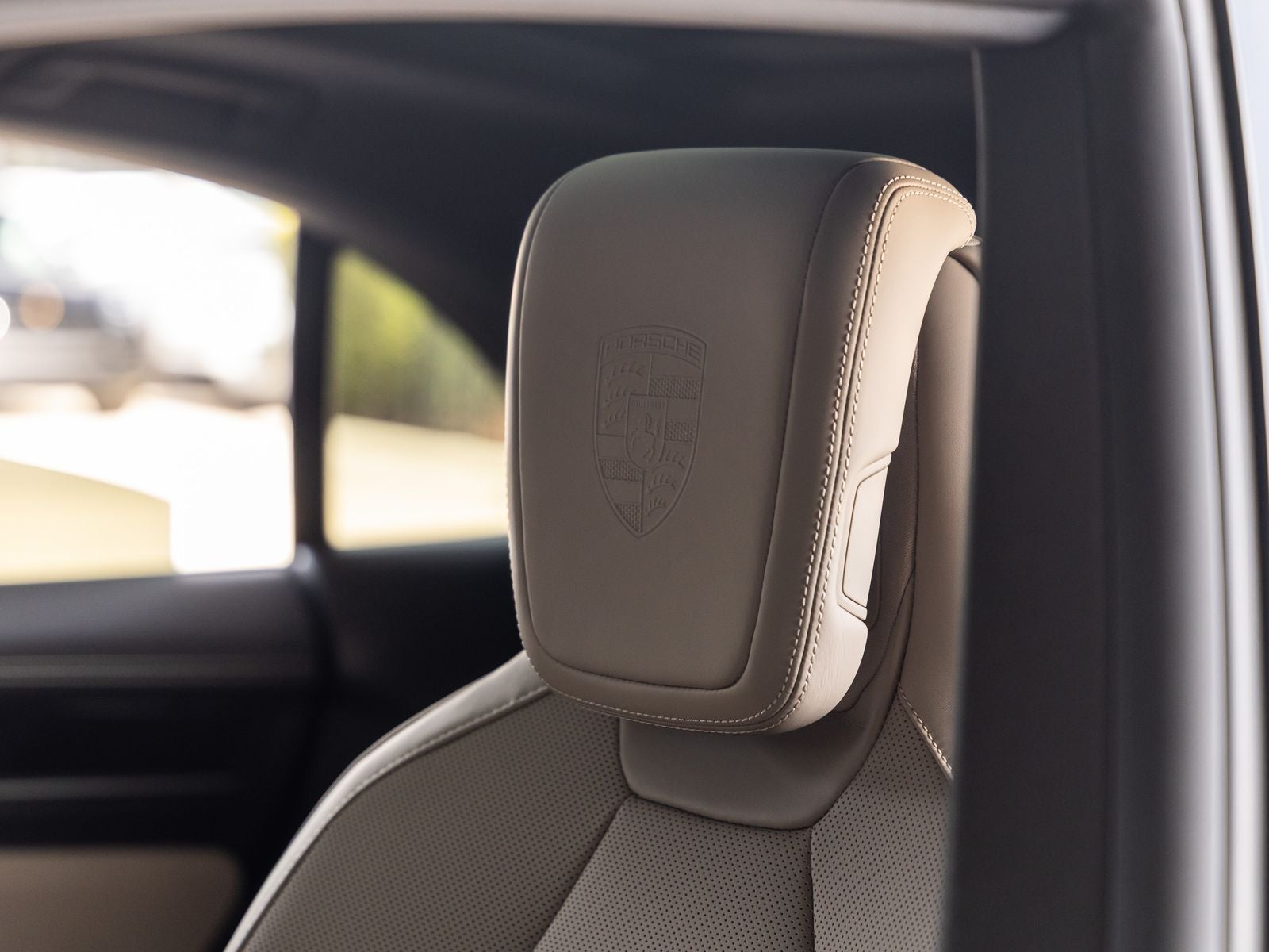 2026 Porsche Macan Macan Electric