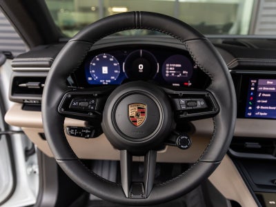 2026 Porsche Macan Macan Electric