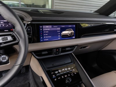2026 Porsche Macan Macan Electric