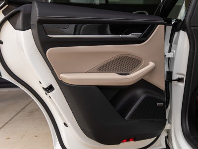 2026 Porsche Macan Macan Electric