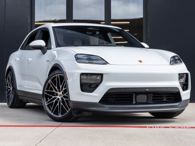 2026 Porsche Macan Macan Electric