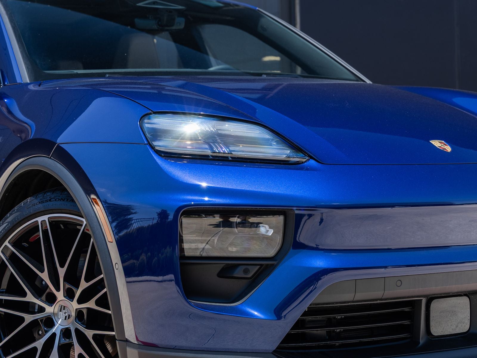 2025 Porsche Macan Electric
