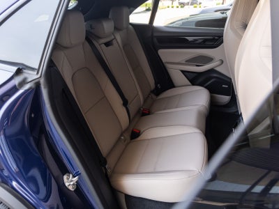 2025 Porsche Macan Electric