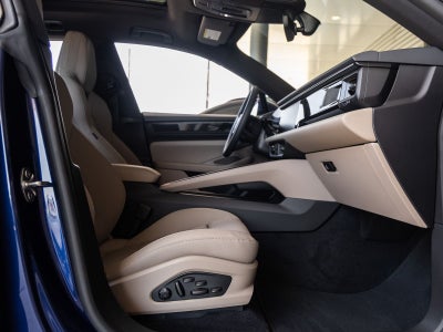 2025 Porsche Macan Electric