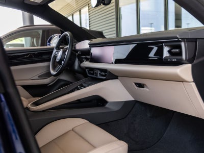 2025 Porsche Macan Electric
