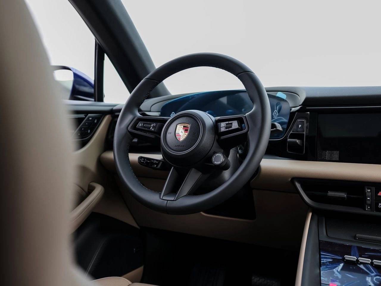 2025 Porsche Macan Electric