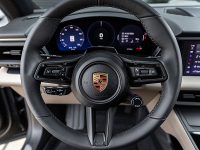 2026 Porsche Macan Electric