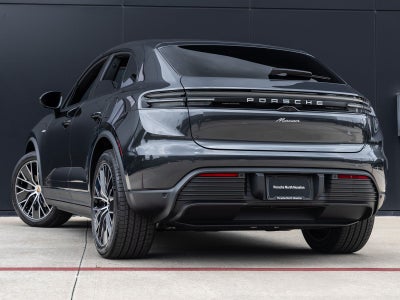 2026 Porsche Macan Electric