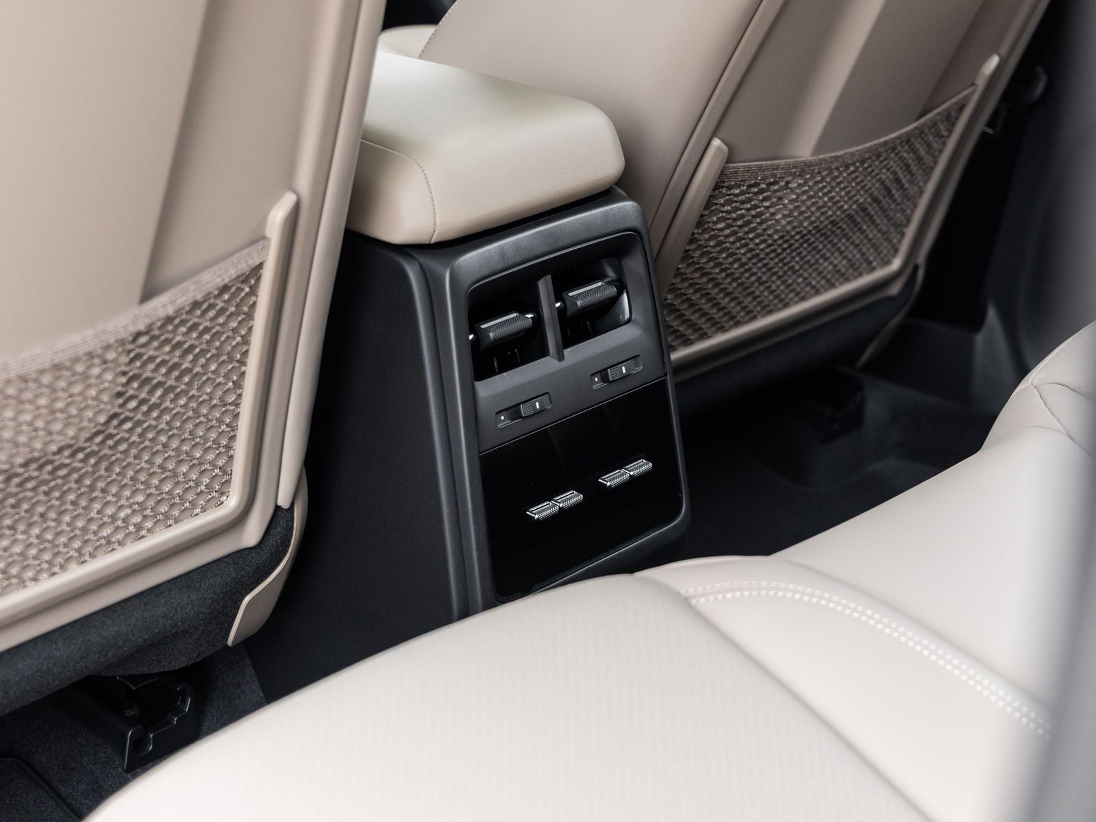 2026 Porsche Macan Electric