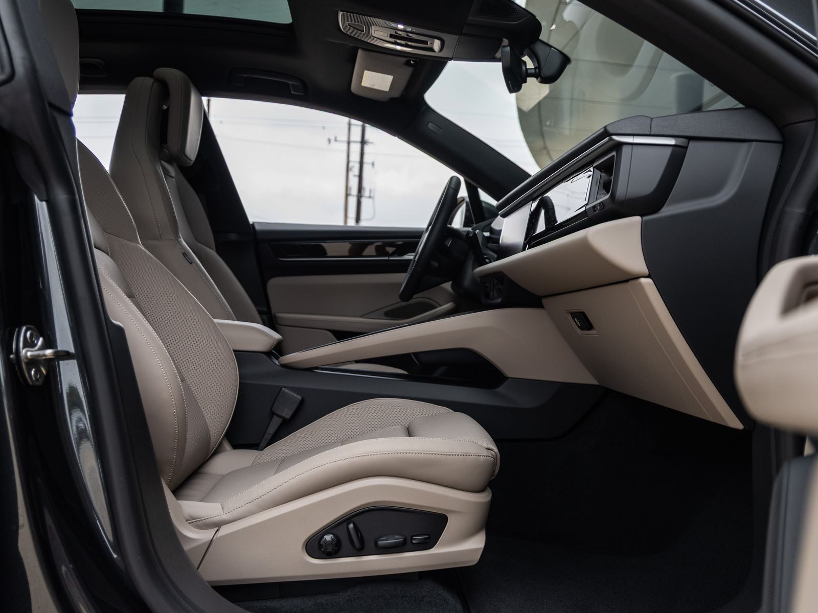 2026 Porsche Macan Electric