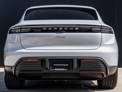 2026 Porsche Macan Macan Electric