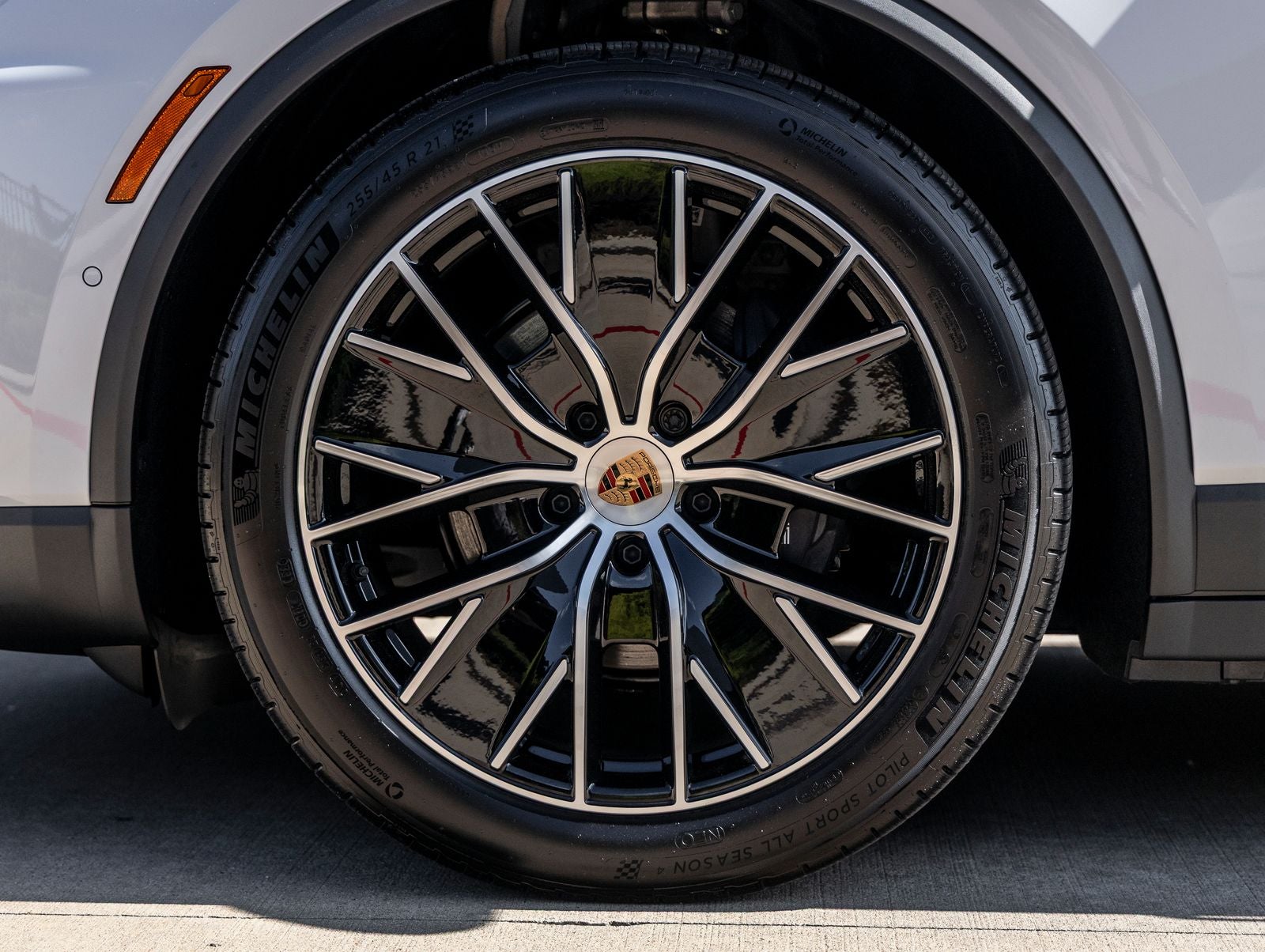 2026 Porsche Macan Macan Electric