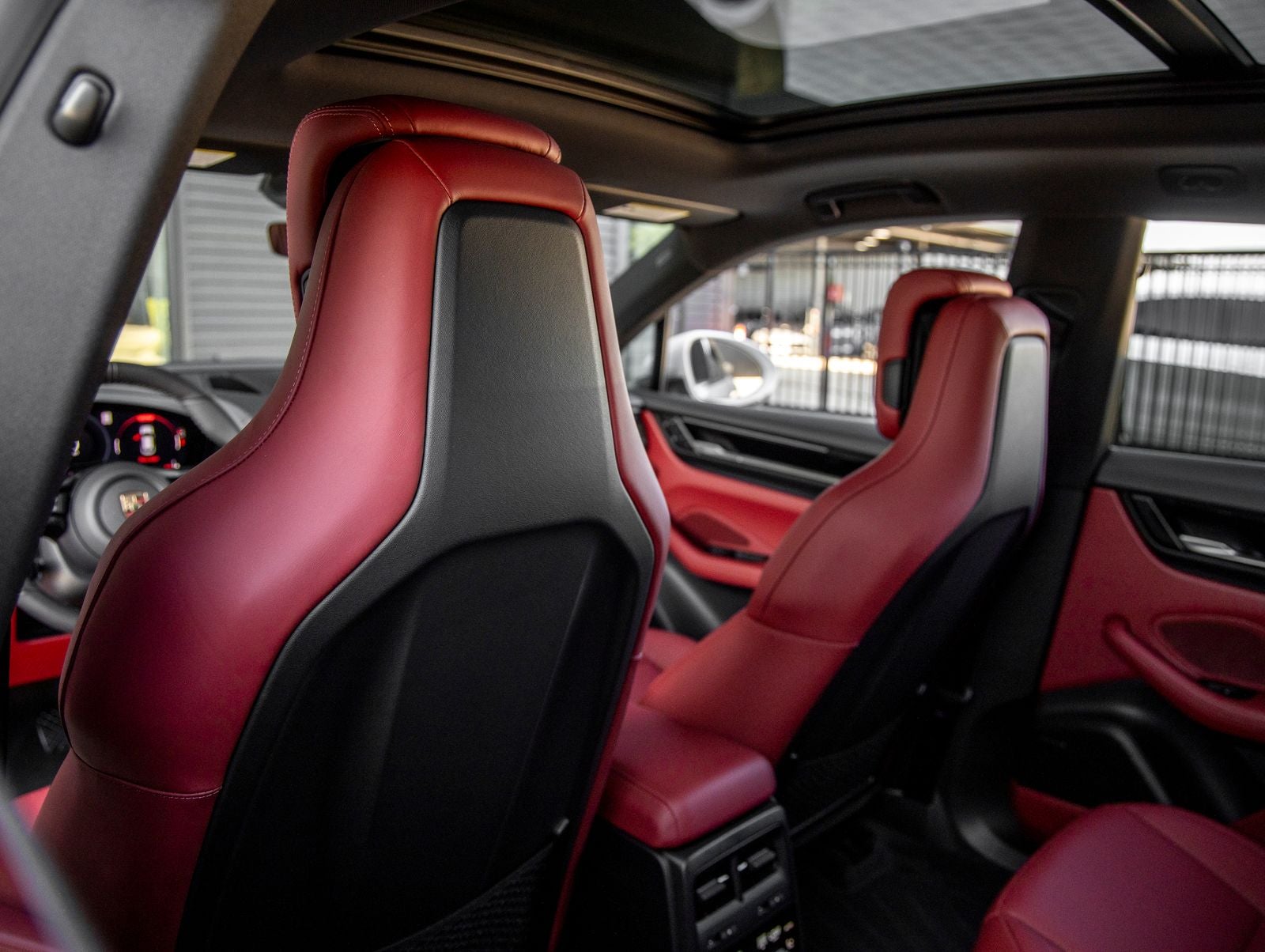 2026 Porsche Macan Macan Electric