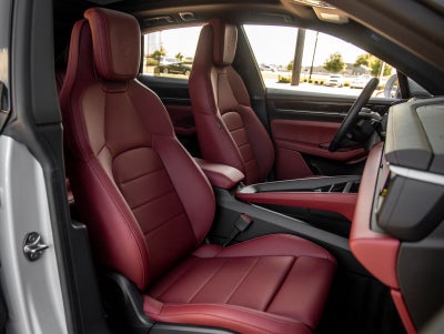 2026 Porsche Macan Macan Electric