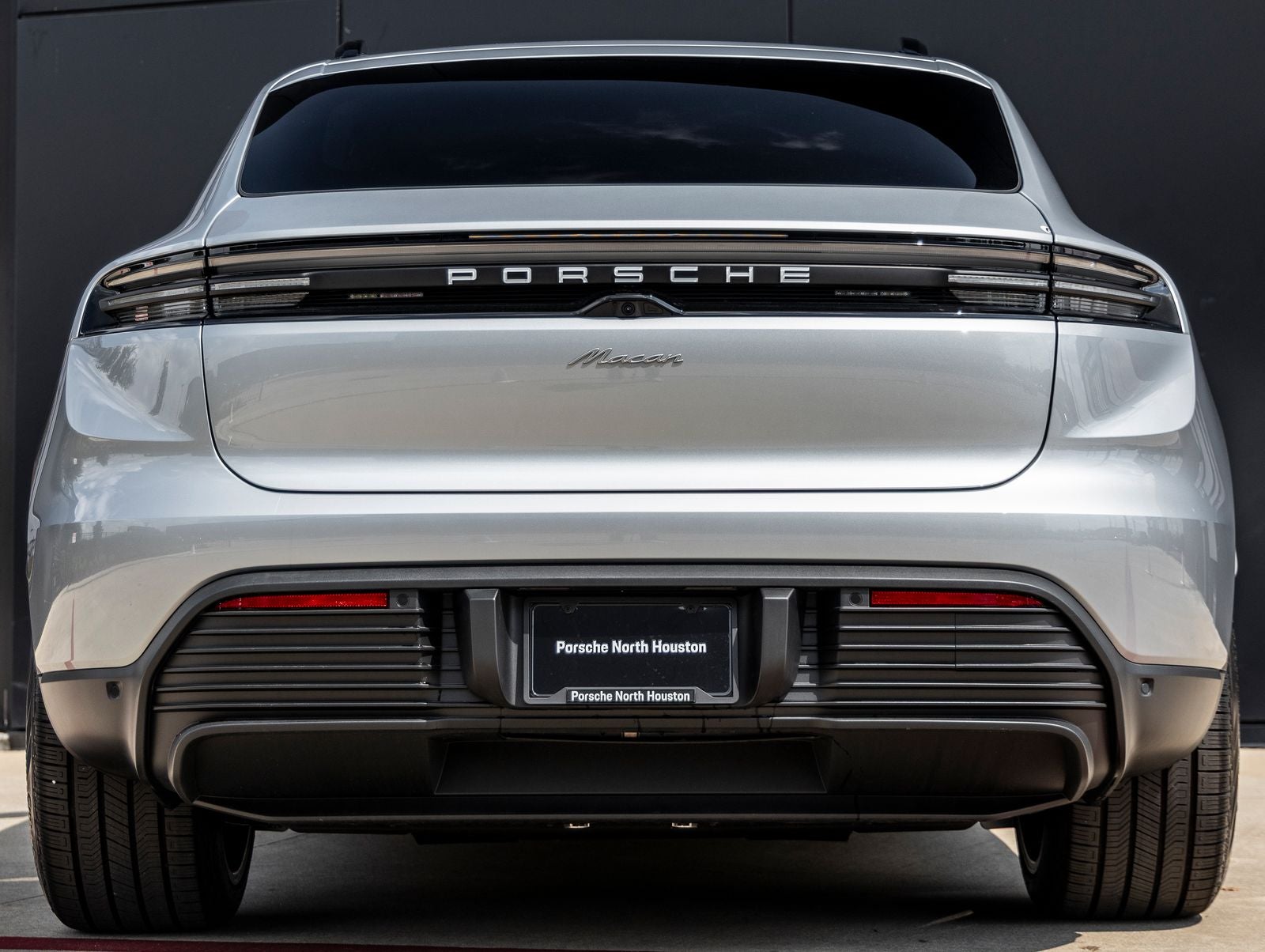 2025 Porsche Macan Electric Macan Electric