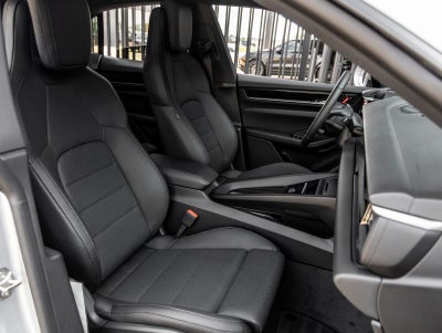 2025 Porsche Macan Electric Macan Electric