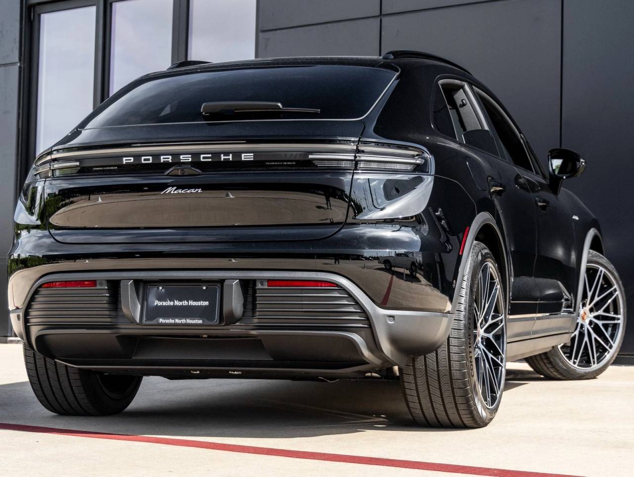 2025 Porsche Macan Electric Macan Electric