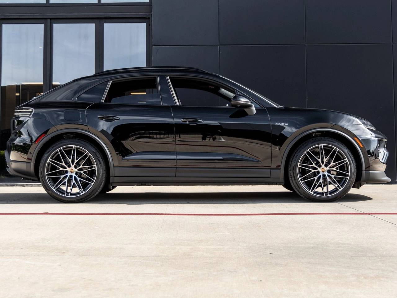 2025 Porsche Macan Electric Macan Electric