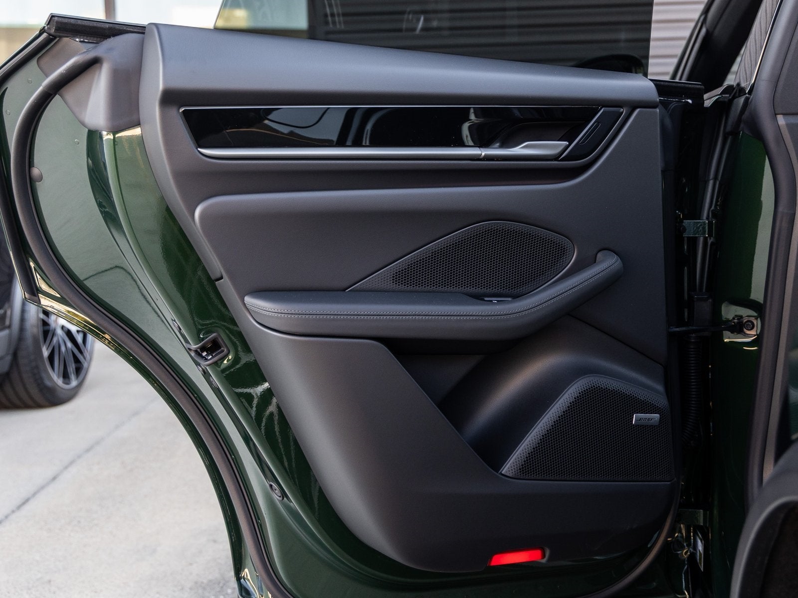 2025 Porsche Macan Electric Macan Electric