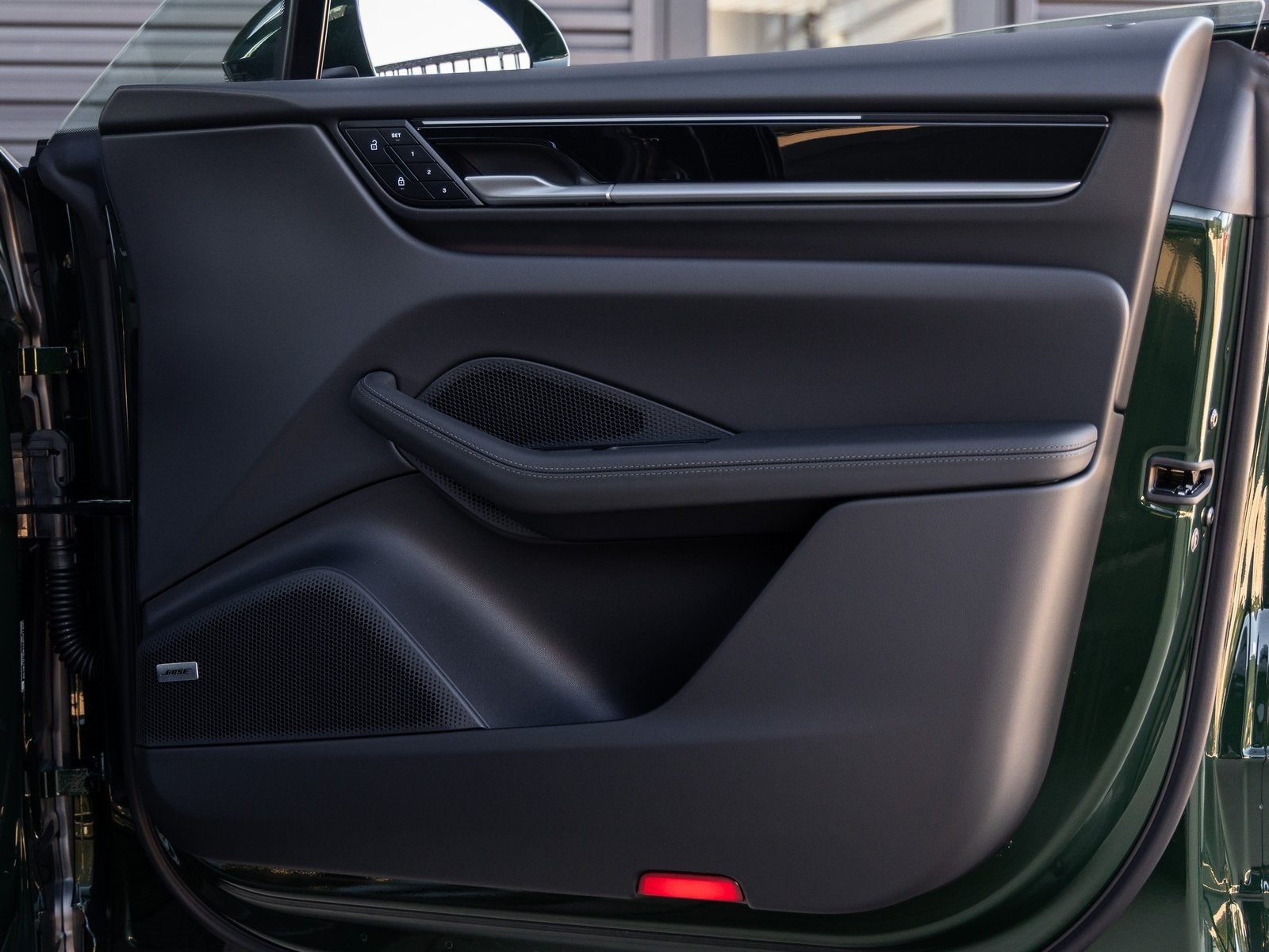 2025 Porsche Macan Electric Macan Electric