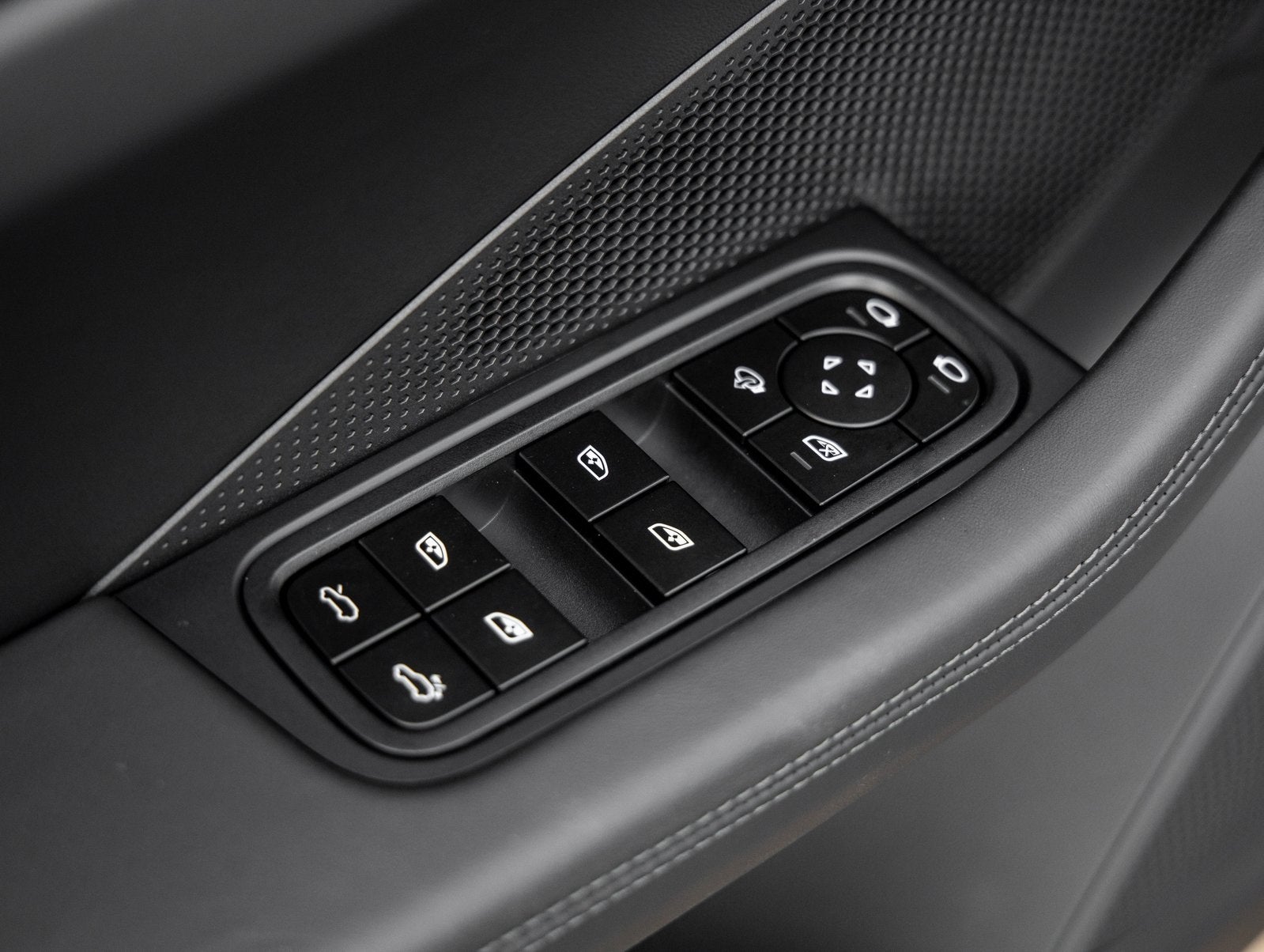 2026 Porsche Macan Electric Macan Electric