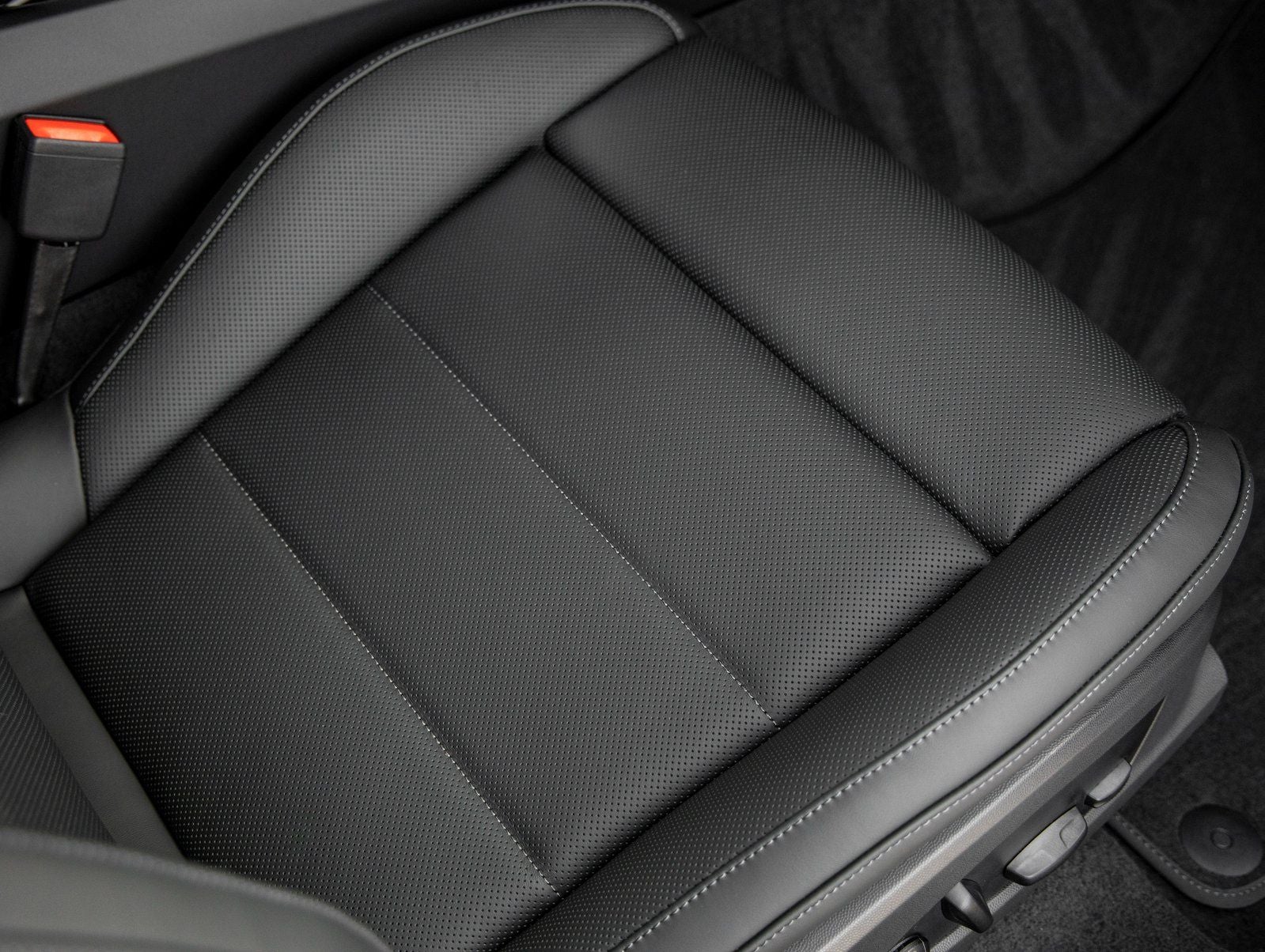 2026 Porsche Macan Electric Macan Electric