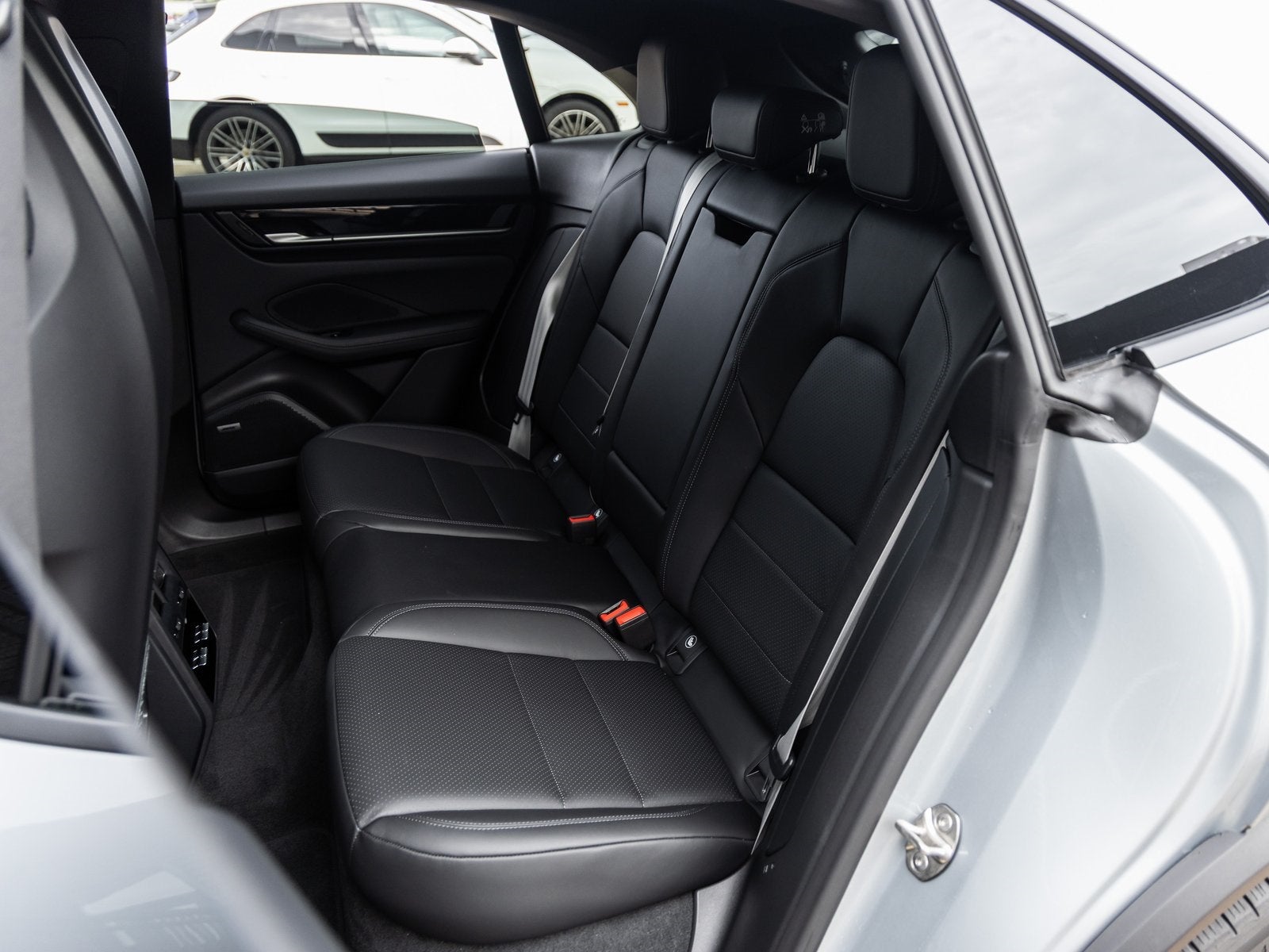 2025 Porsche Macan Electric Macan Electric