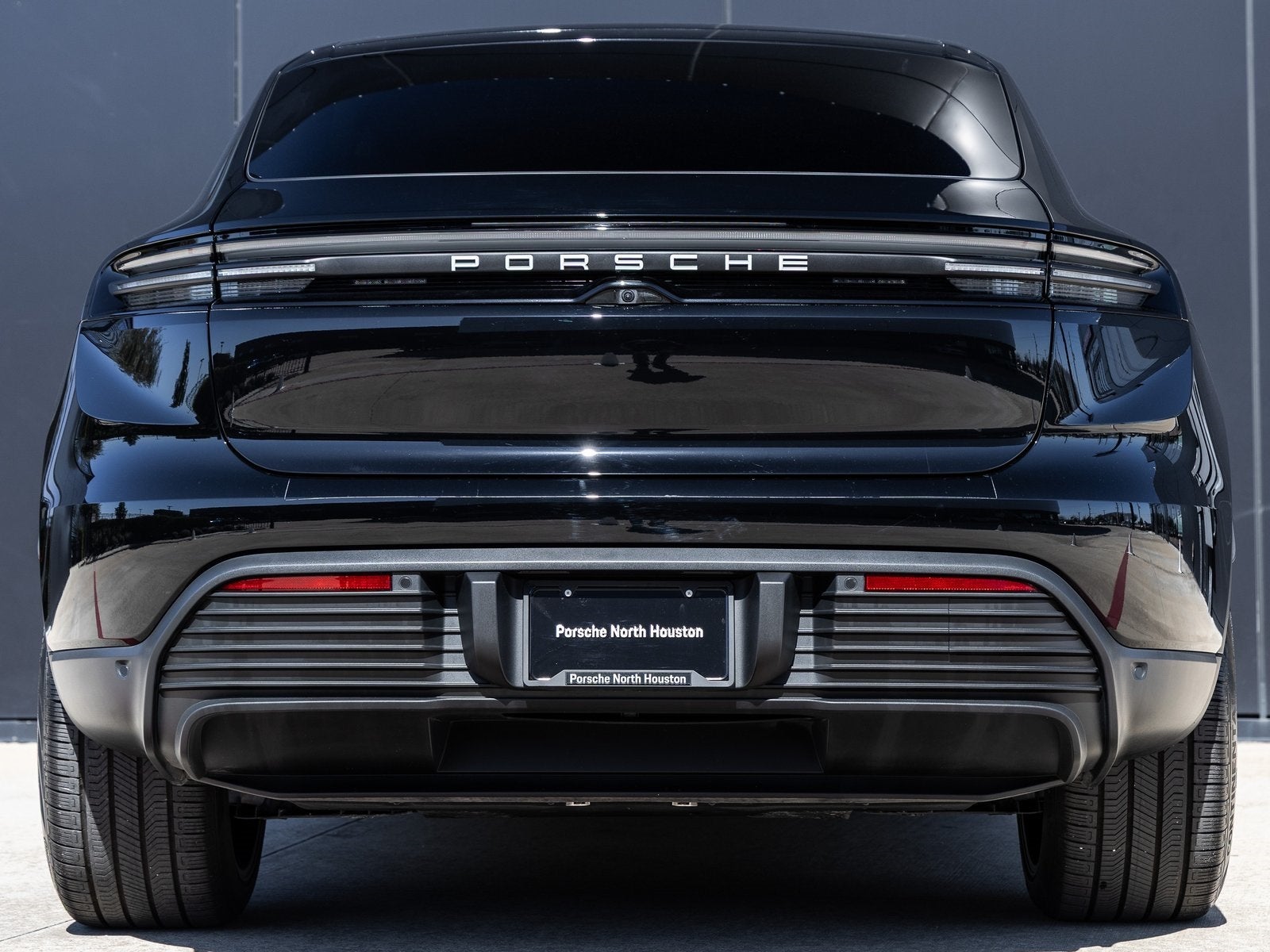 2025 Porsche Macan Electric Macan Electric
