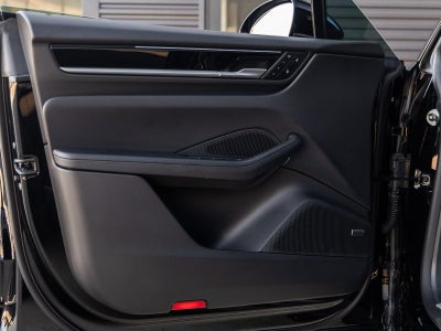 2025 Porsche Macan Electric Macan Electric