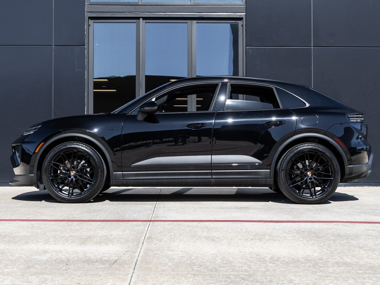 2025 Porsche Macan Electric Macan Electric