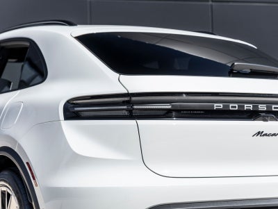 2025 Porsche Macan Electric