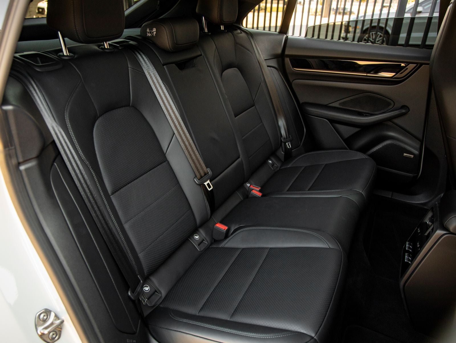 2025 Porsche Macan Electric