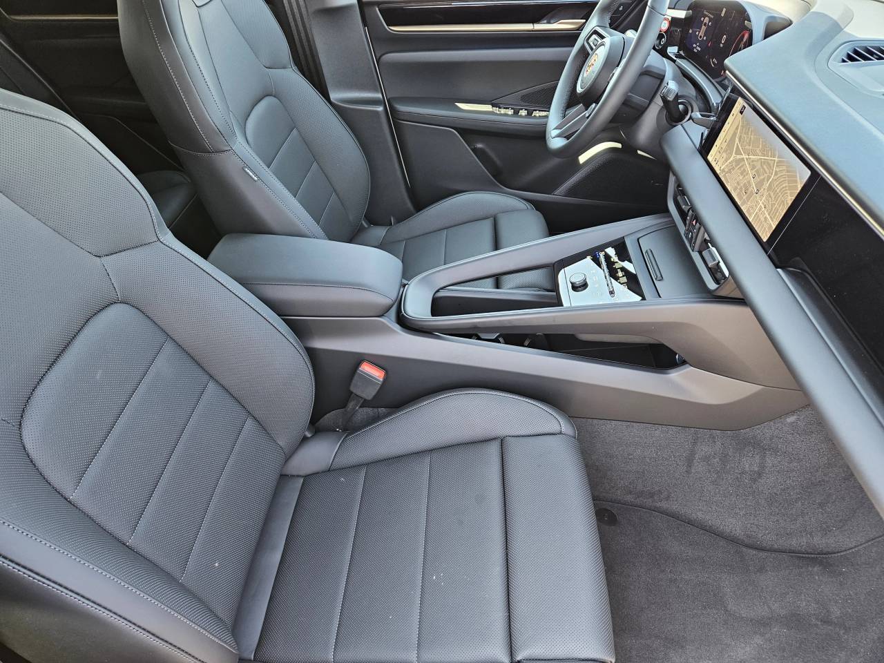 2025 Porsche Macan Electric Macan Electric