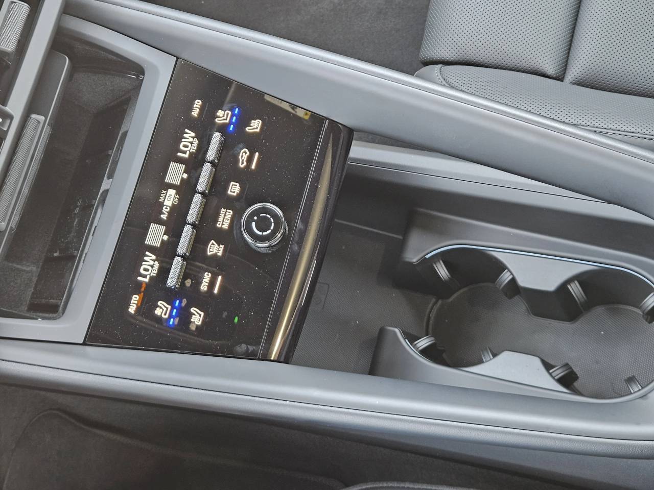 2025 Porsche Macan Electric Macan Electric