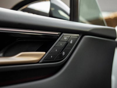 2025 Porsche Macan Electric Macan Electric