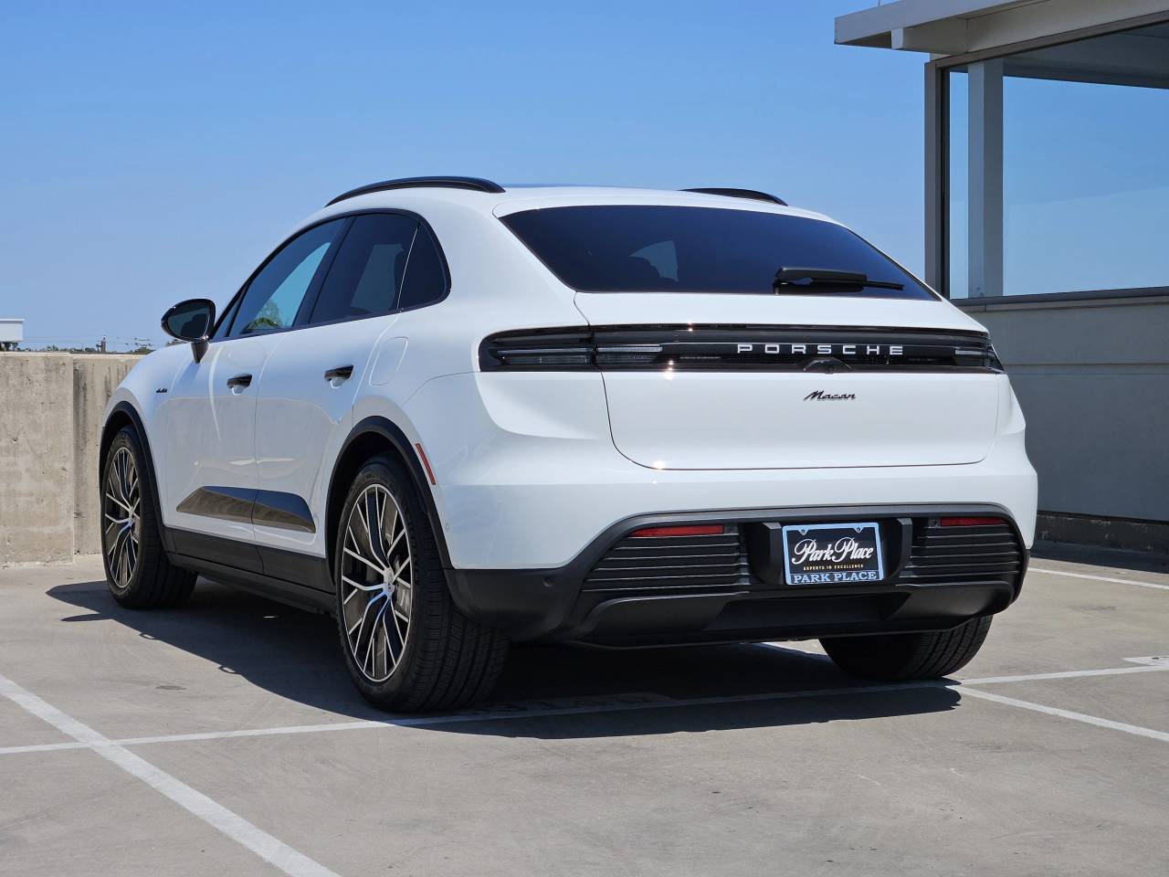 2025 Porsche Macan Electric Macan Electric